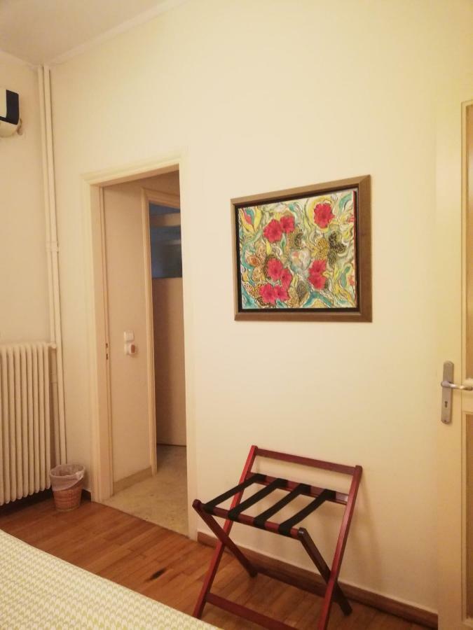 Ferienwohnung Oro'S Stylish Kolonaki Flats Next To Metro & Museums Athen Exterior foto