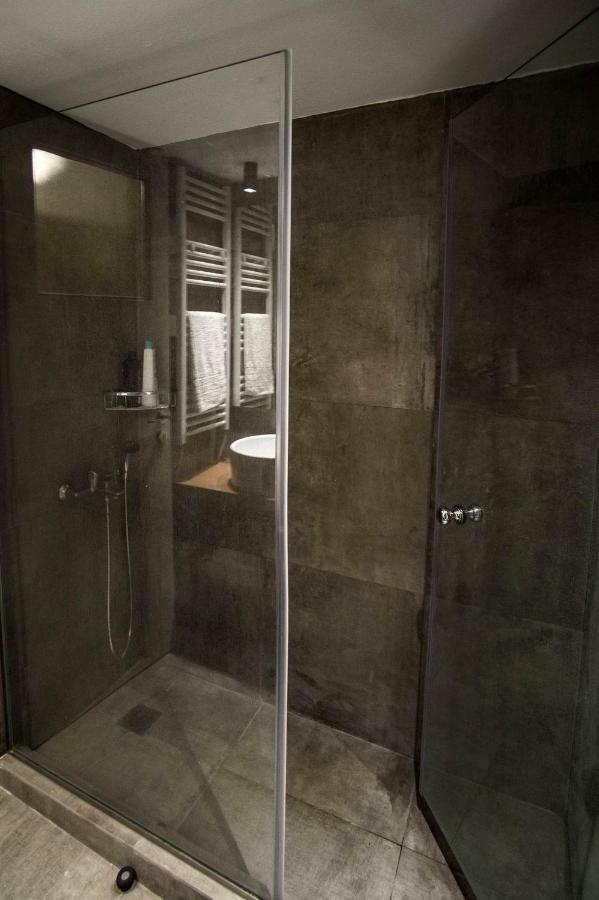Ferienwohnung Oro'S Stylish Kolonaki Flats Next To Metro & Museums Athen Exterior foto